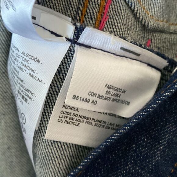 CUSTOMIZED Embroidery 'Stitch-on- denim red tag Levi’s jacket Sz S - Picture 12 of 16